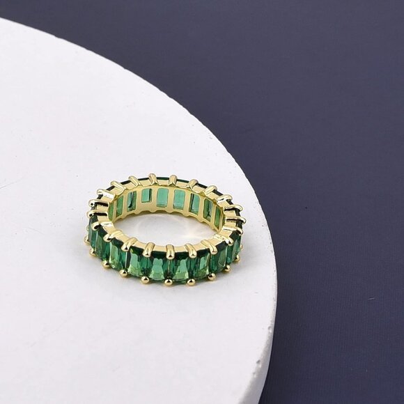 Green Emerald Band 5 Carat 18K Gold Plated Claw Prong | Rectangle Emerald Cut Et - Picture 4 of 6